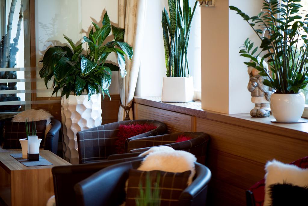 Pinei Hotel