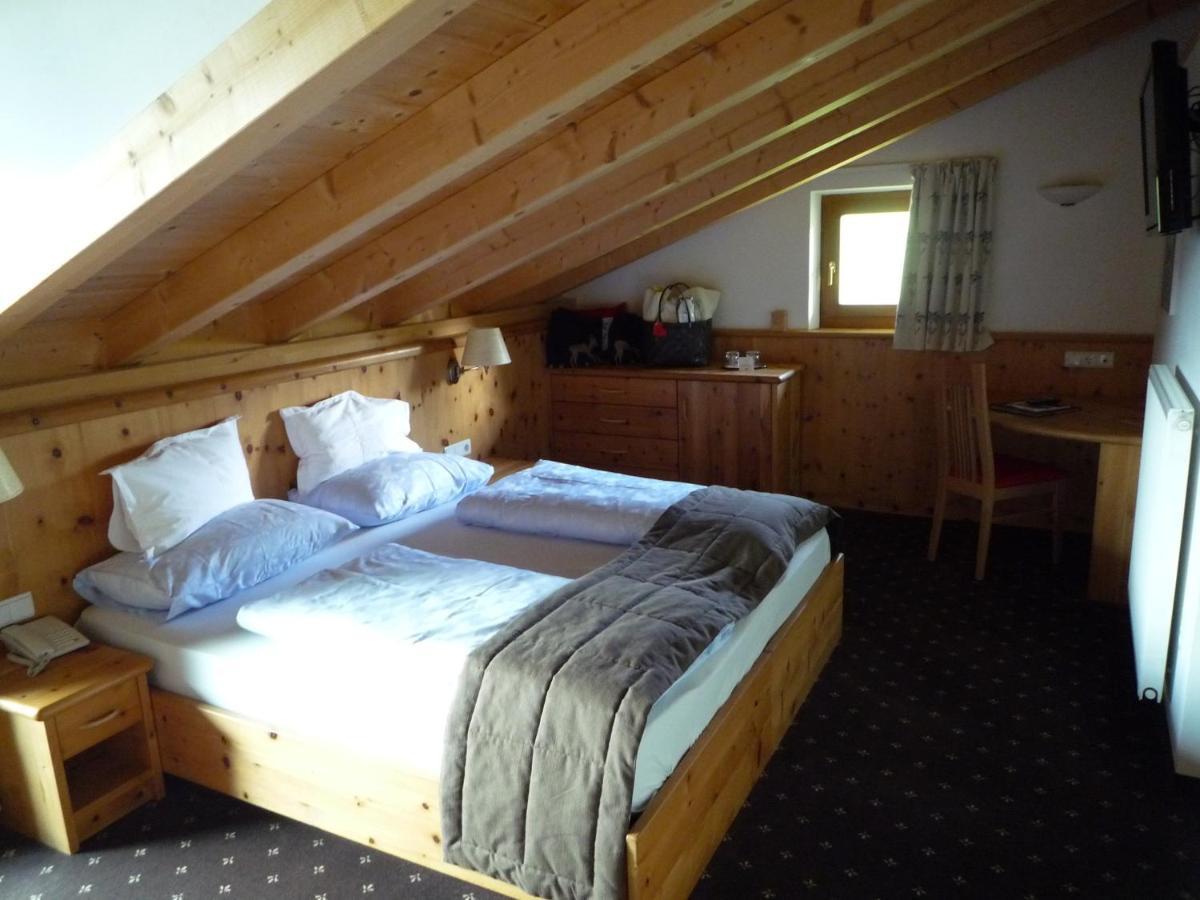 Hotel Pinei 4*