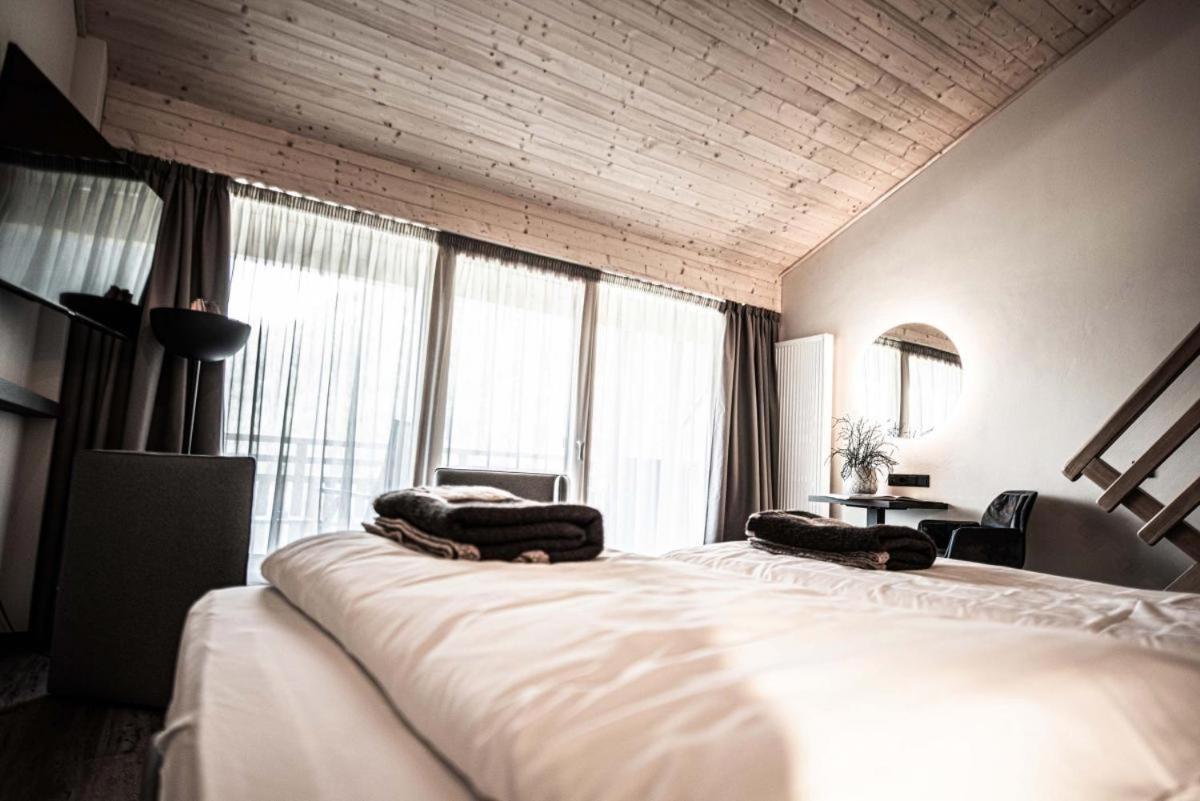 Hotel Pinei 4*