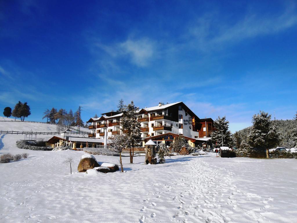Pinei Hotel